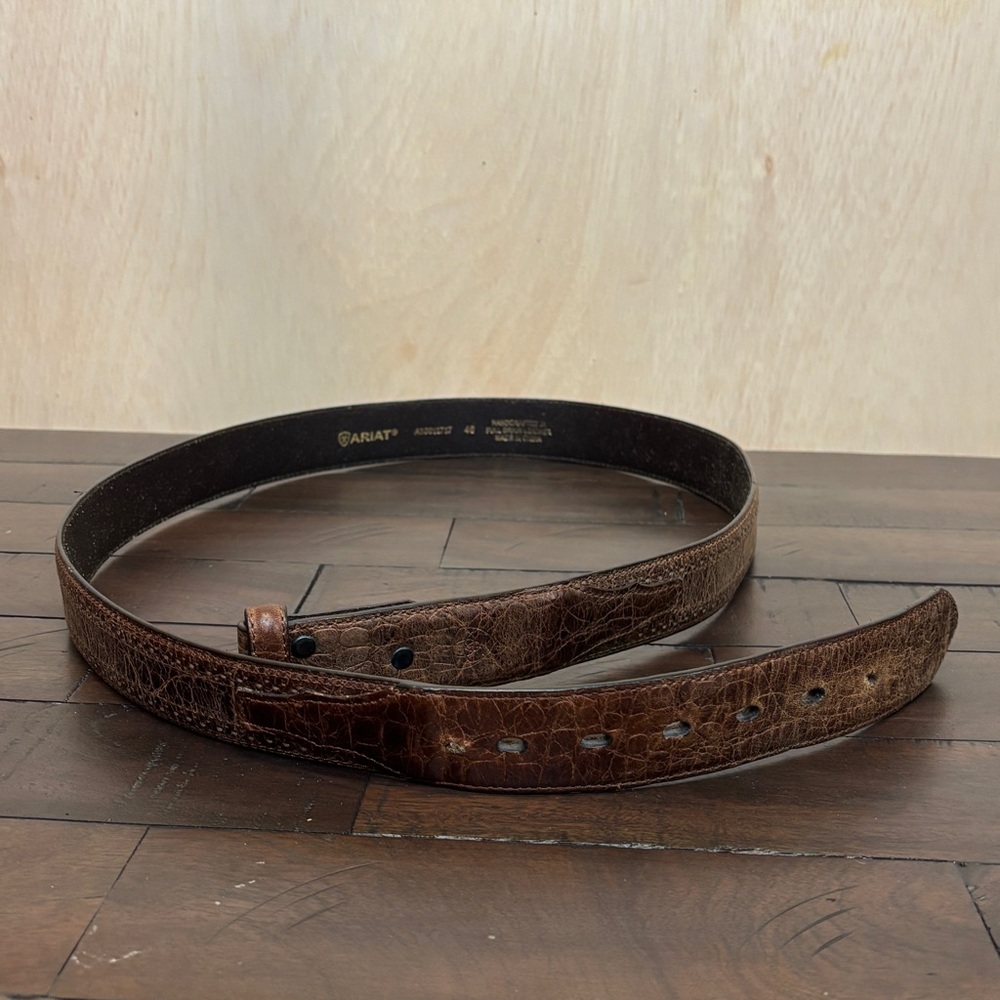 Ariat Brown Leather Belt‎ size 46 Extra holes punched in belt